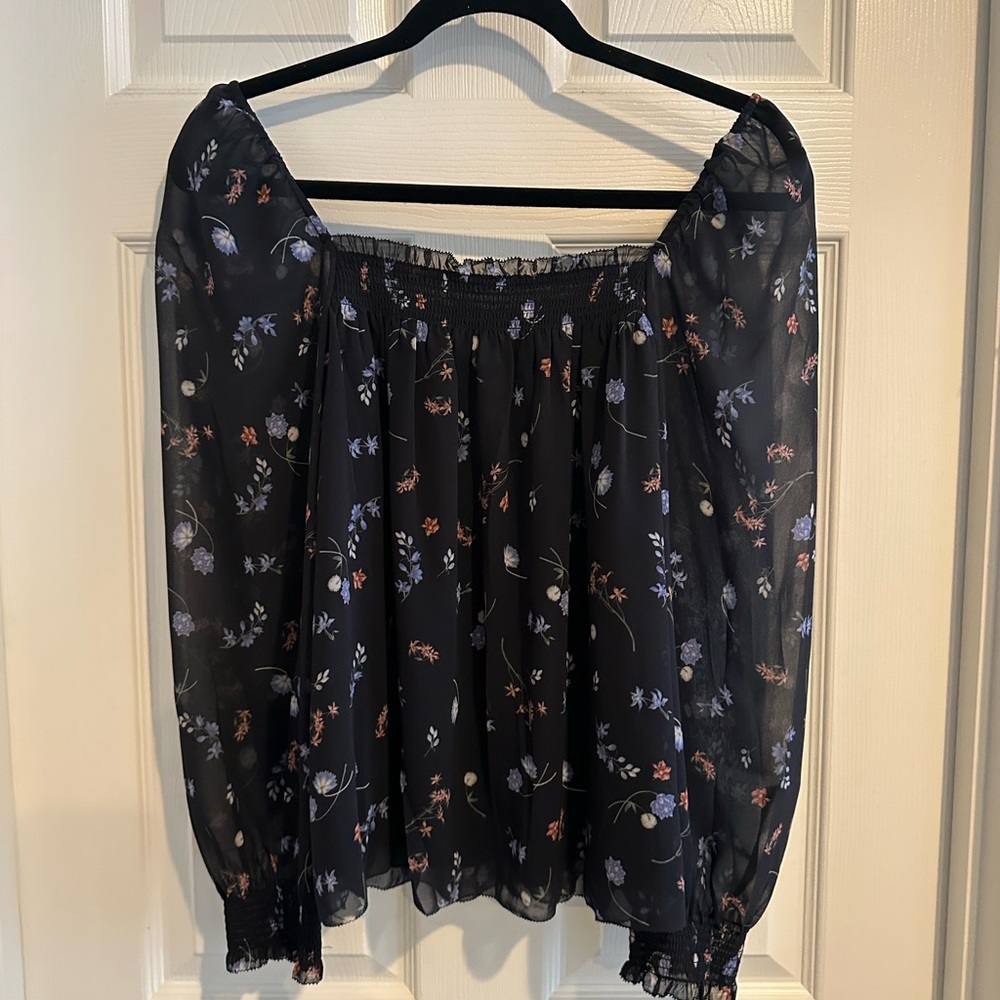 Brand new floral, chiffon blouse